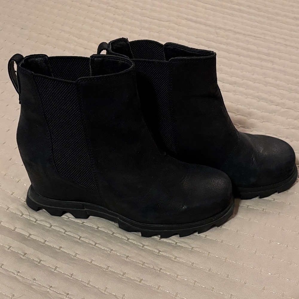 Sorel Black Wedge Boots